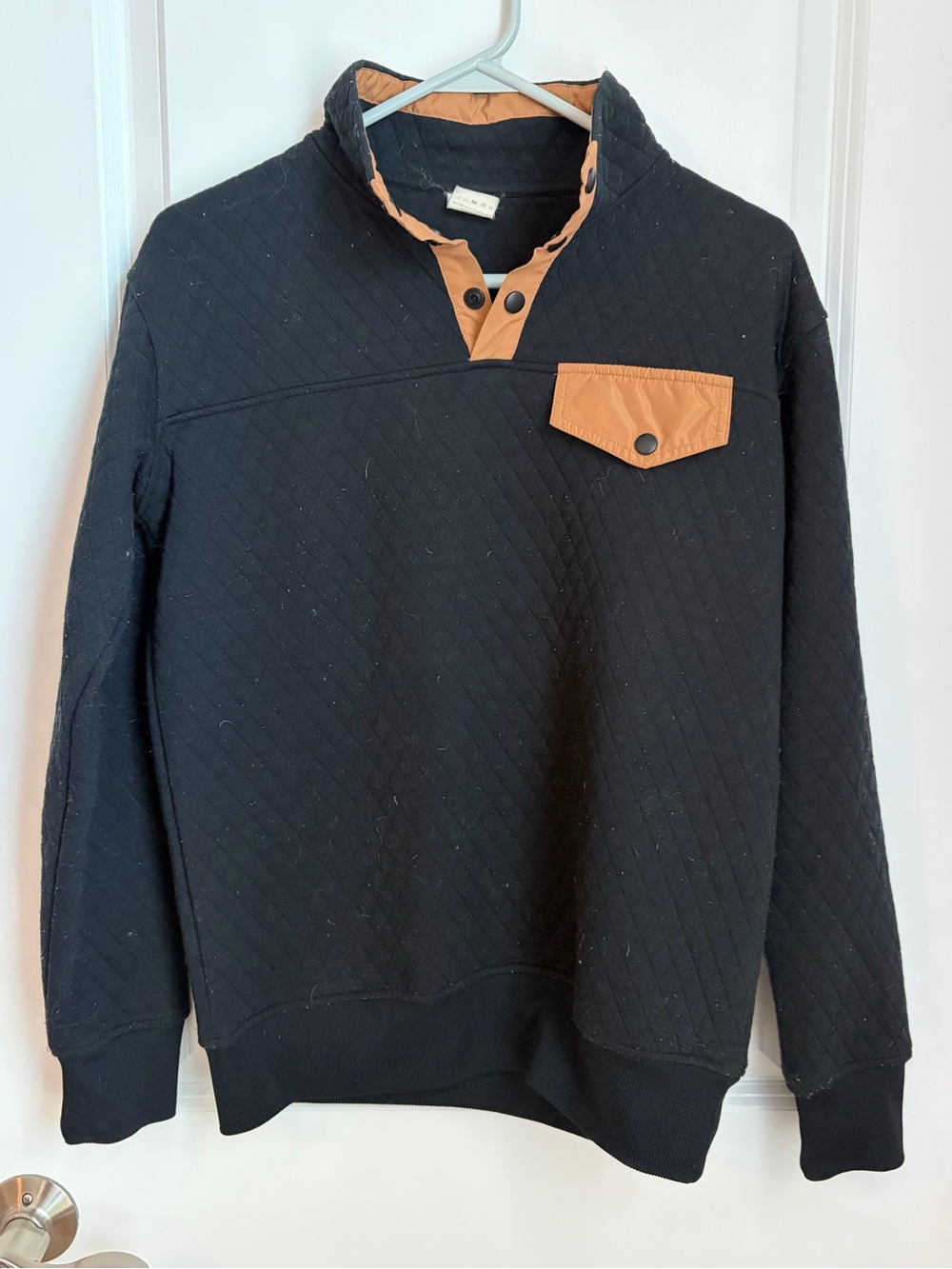 Zyia Black Quilted Zip-Style Sweater with Tan Trim